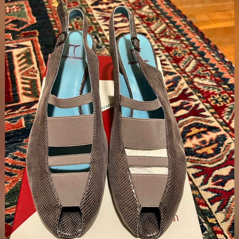 Thierry Rabotin grey lizard print shoes size 41
